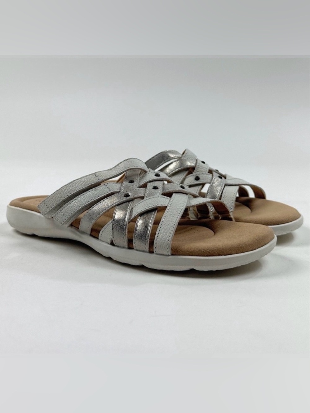 Clarks Elizabelle Rio Off White Womens 6 Sandals Strappy Flats Comfort 26177119